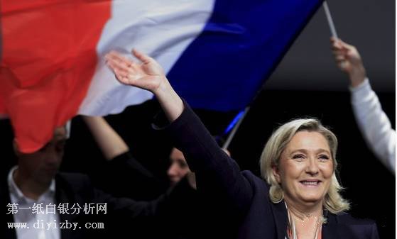 �������x