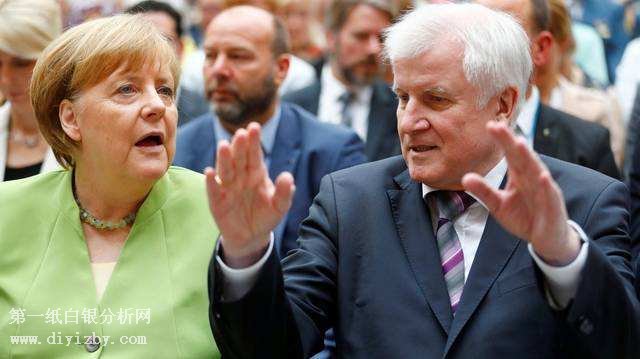 Ĭ�ˠ��c�ɻ��M��